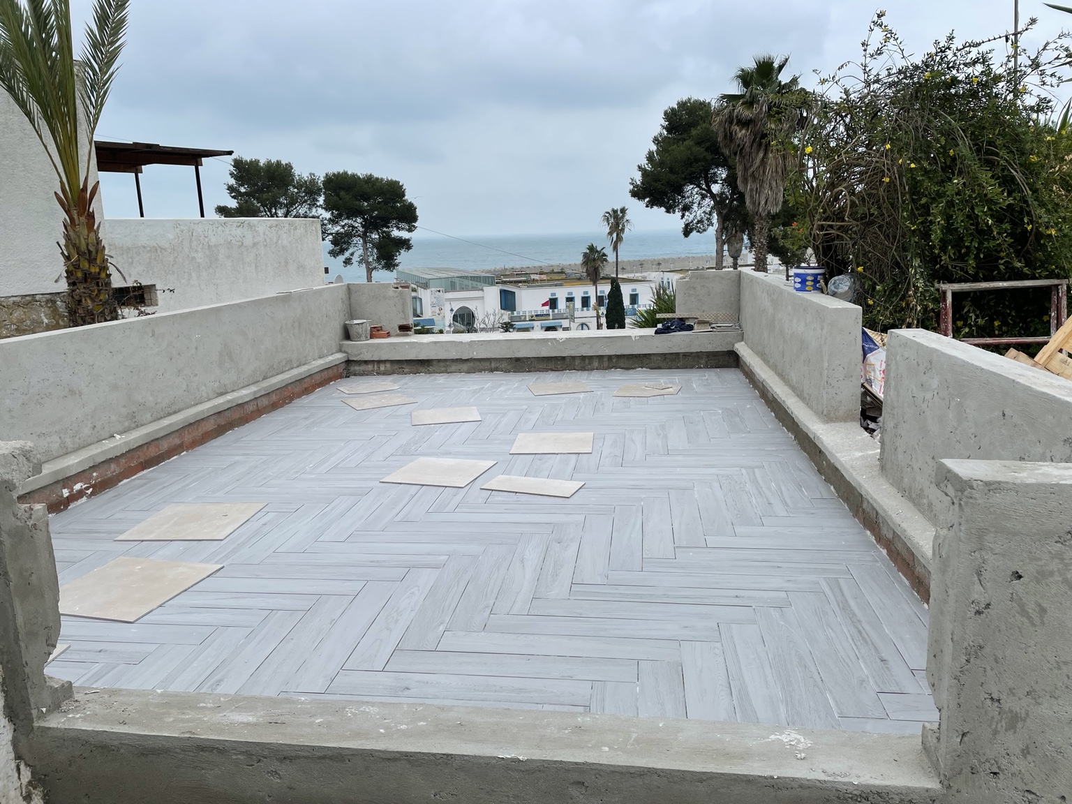 Terrasse — nouveau revêtement posé